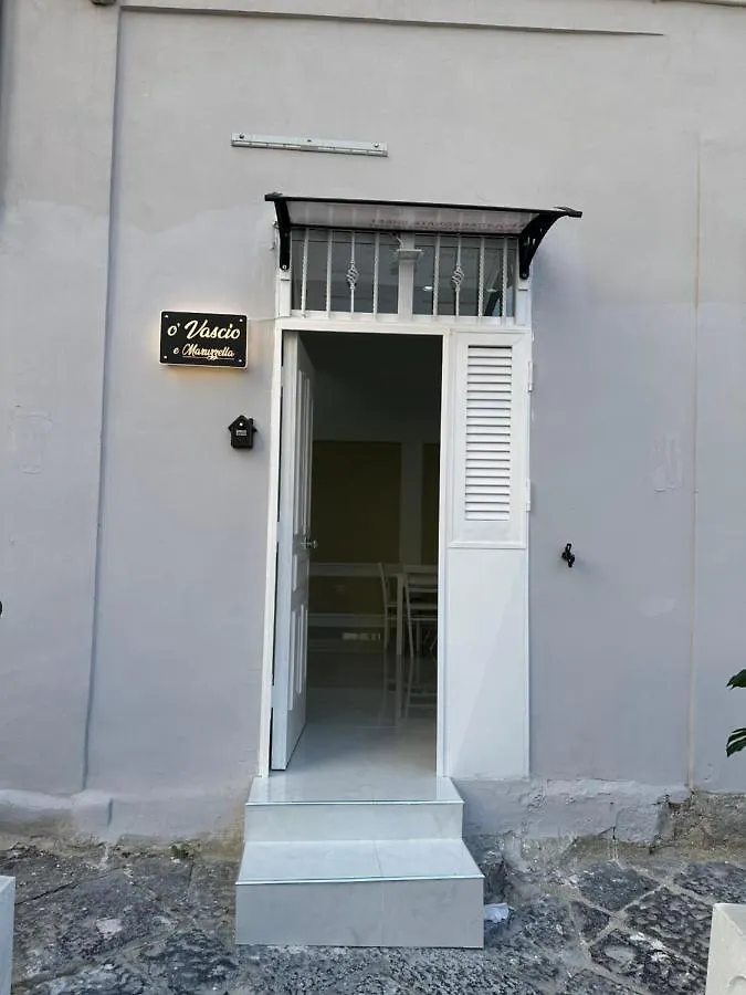 O'Vascio E Maruzzella Villa Naples